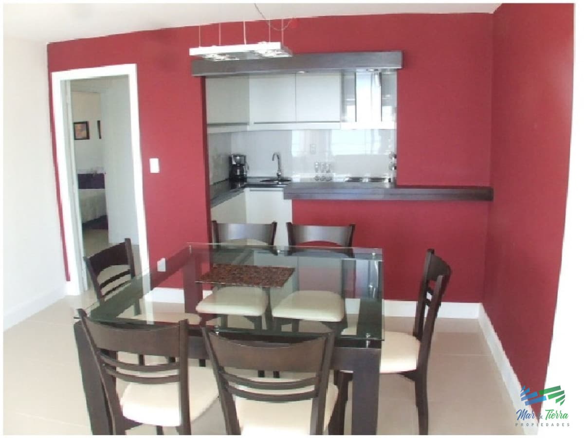 Apartamento en Peninsula, 2 dormitorios *