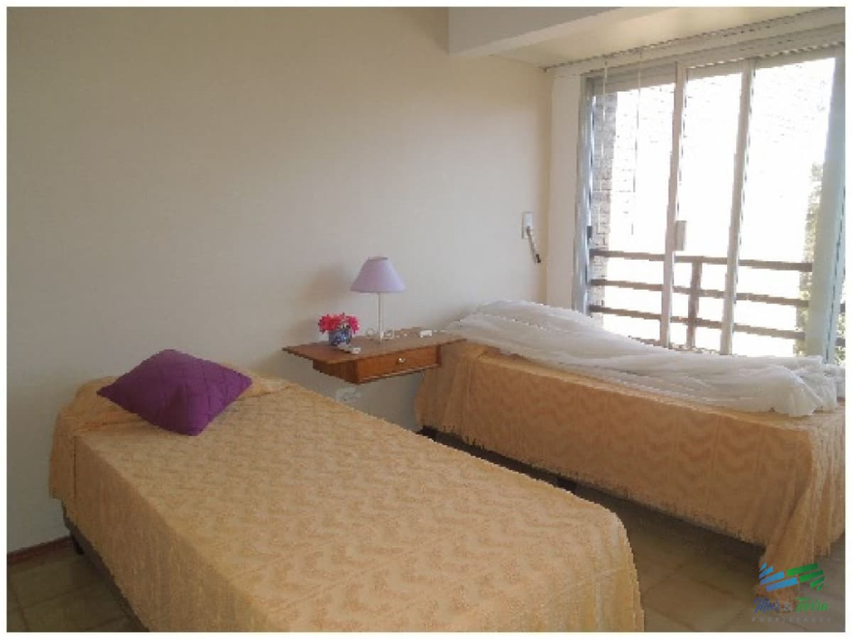 Gran oportunidad en venta!!! Apartamento en primer piso por escalera.