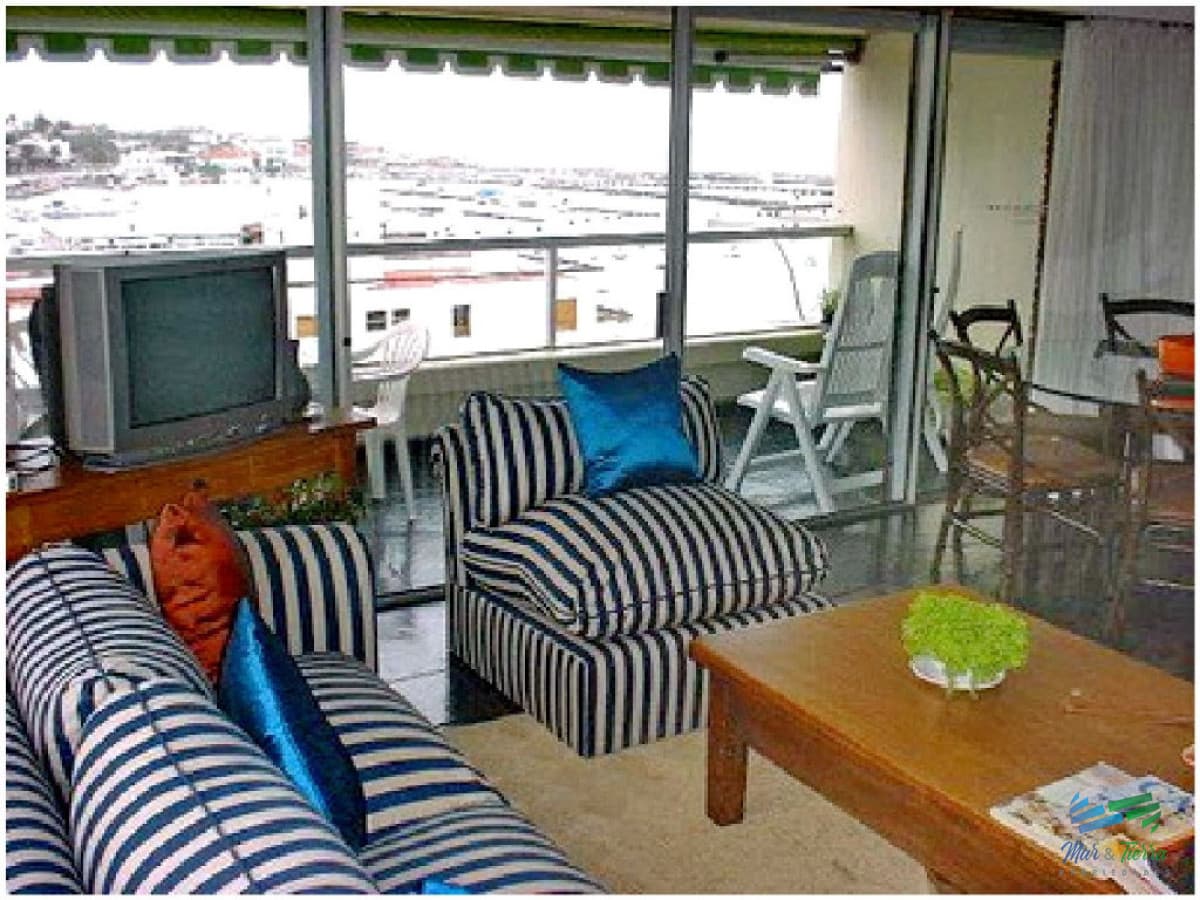 Apartamento en Peninsula, 2 dormitorios *