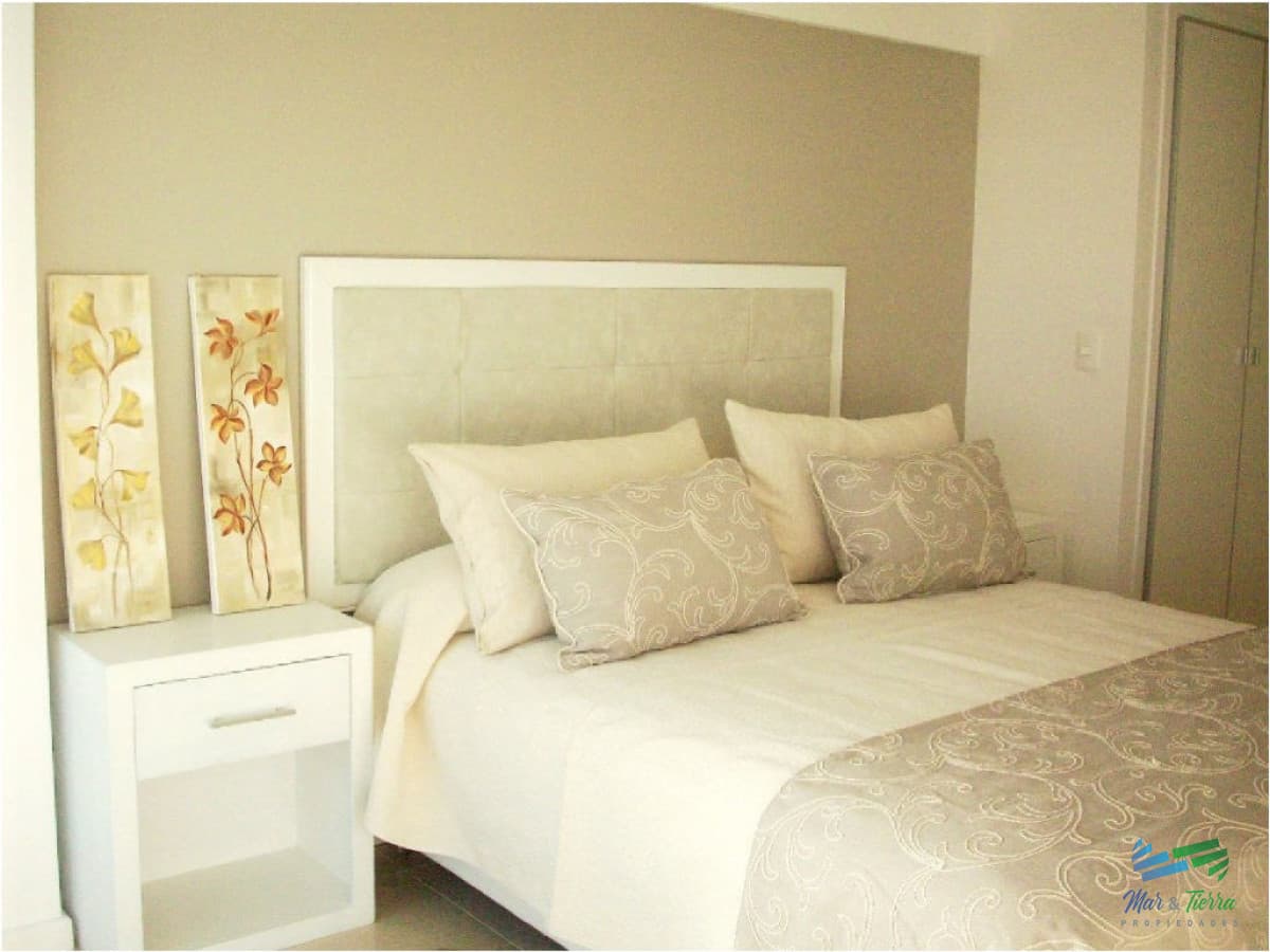 Apartamento de 2 dormitorios con excelente vista,Punta del Este
