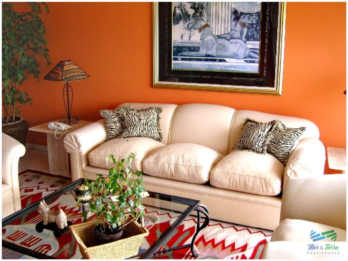 Apartamento en Brava, 3 dormitorios *