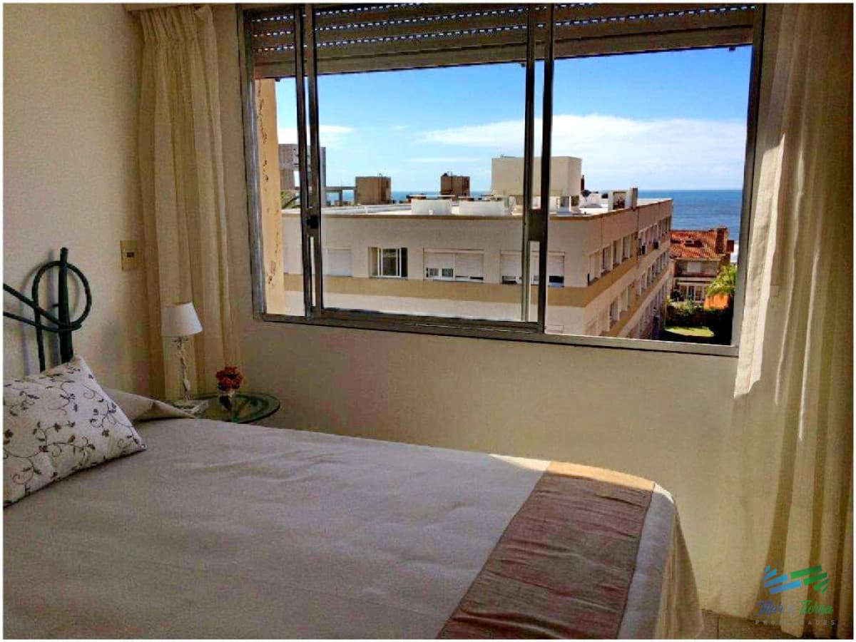 Apartamento en Peninsula, 3 dormitorios *