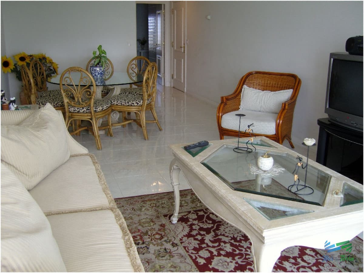 En alquiler y venta.. primera línea playa mansa!!!