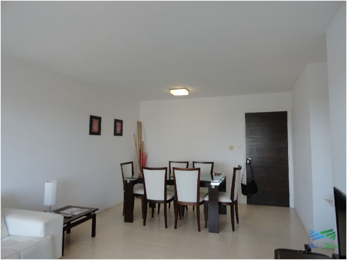 Apartamento en Roosevelt, 2 dormitorios *