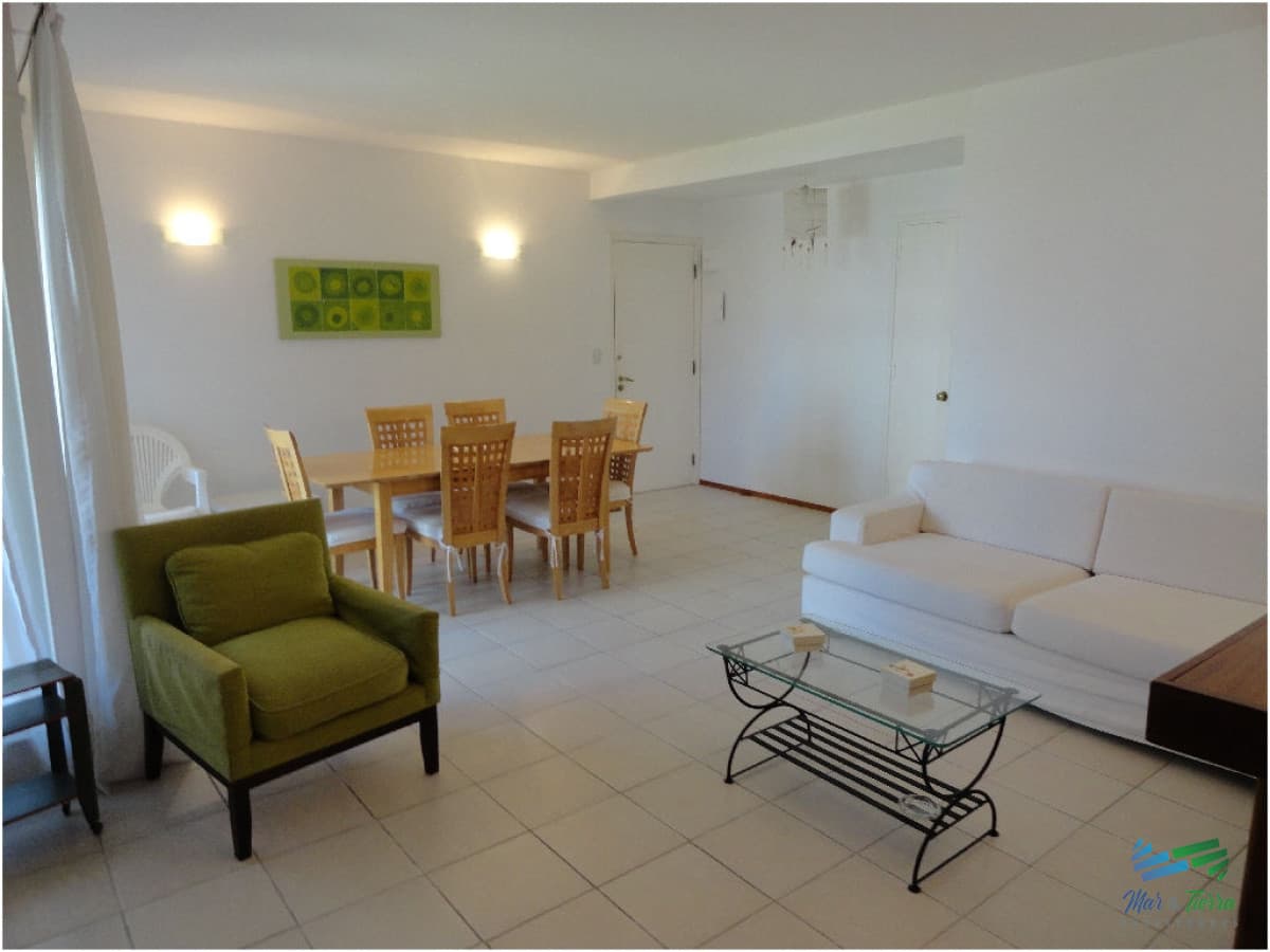 Apartamento en Peninsula, 3 dormitorios *