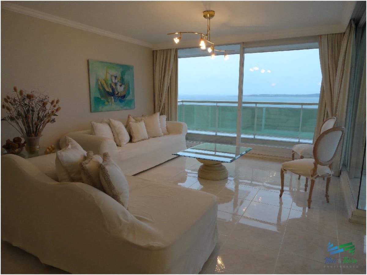 Apartamento en Mansa, 3 dormitorios *
