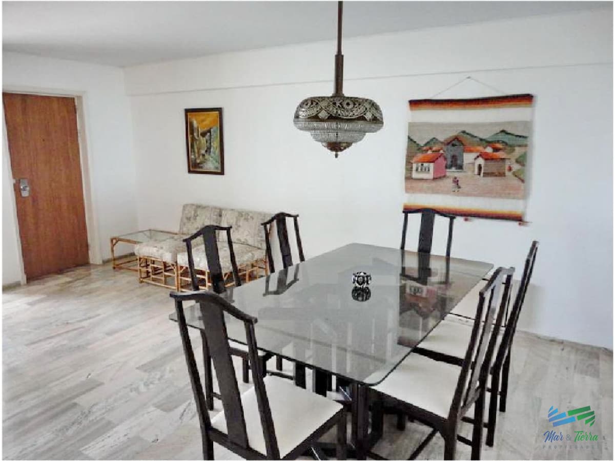 Apartamento en Peninsula, 3 dormitorios *