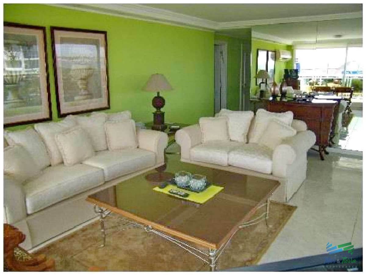Apartamento en Mansa, 3 dormitorios *