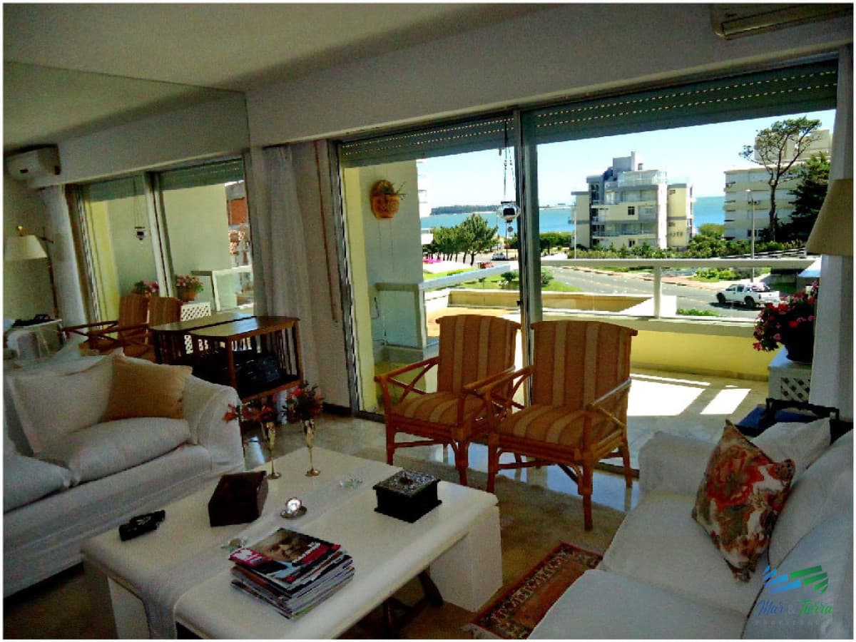 Apartamento en Mansa, 3 dormitorios *