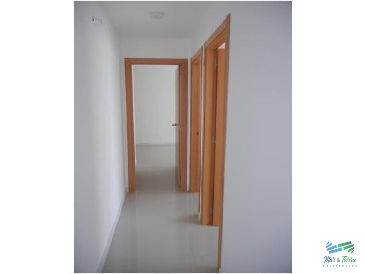 Apartamento en Maldonado, 3 dormitorios *