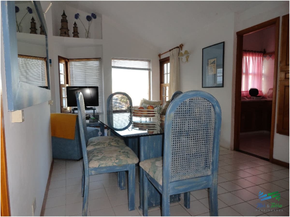 Muy lindo apartamento , en el corazón de la Península a 1 cuadra de Av. Gorlero.