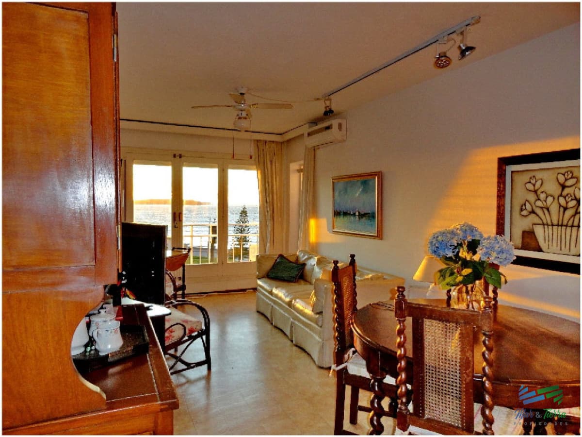Apartamento en Mansa, 2 dormitorios *