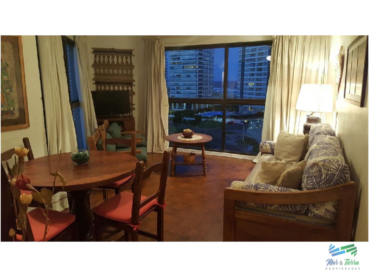 Apartamento en Brava, 1 dormitorios *