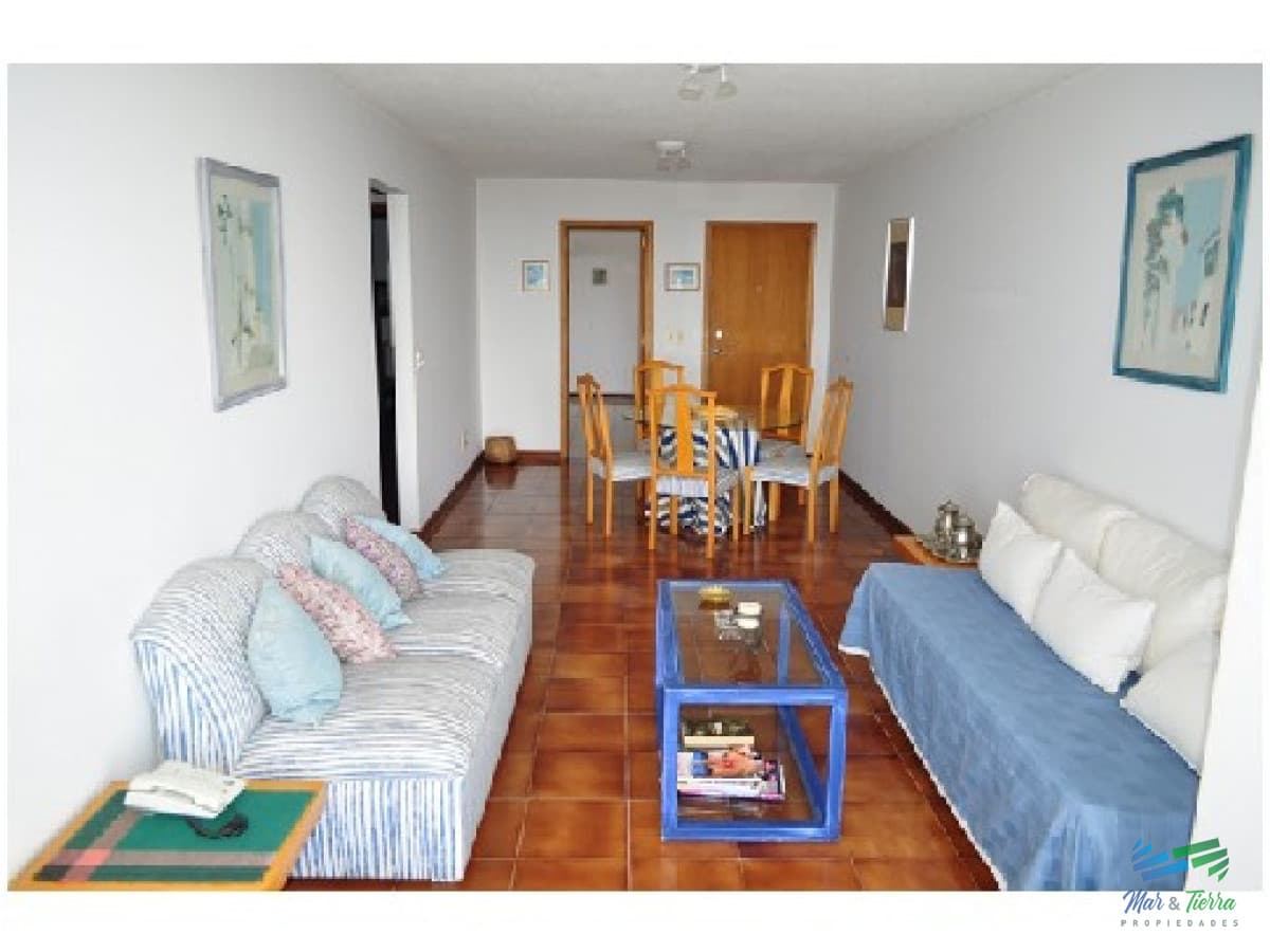 Apartamento en Roosevelt, 2 dormitorios *
