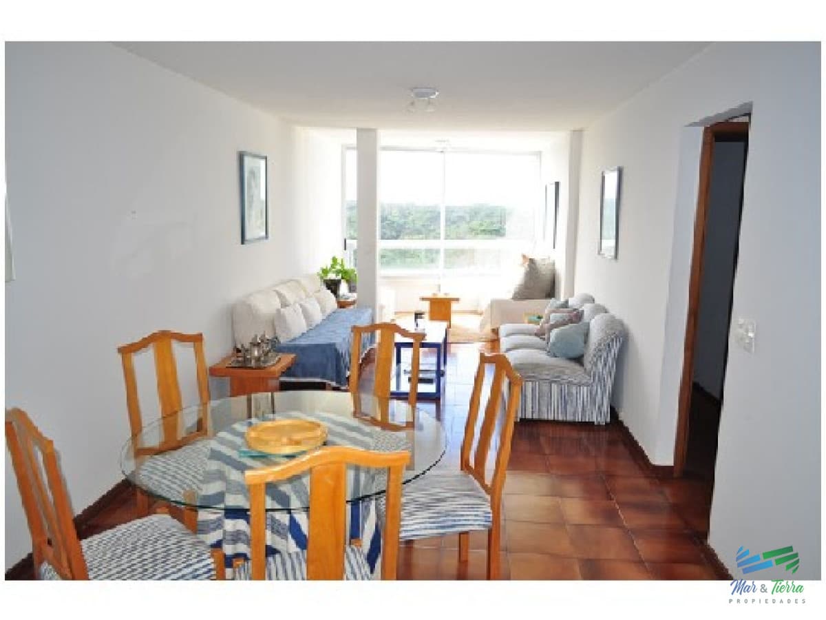 Apartamento en Roosevelt, 2 dormitorios *