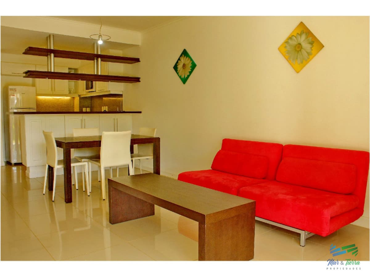 Apartamento en Solanas, 1 dormitorios *