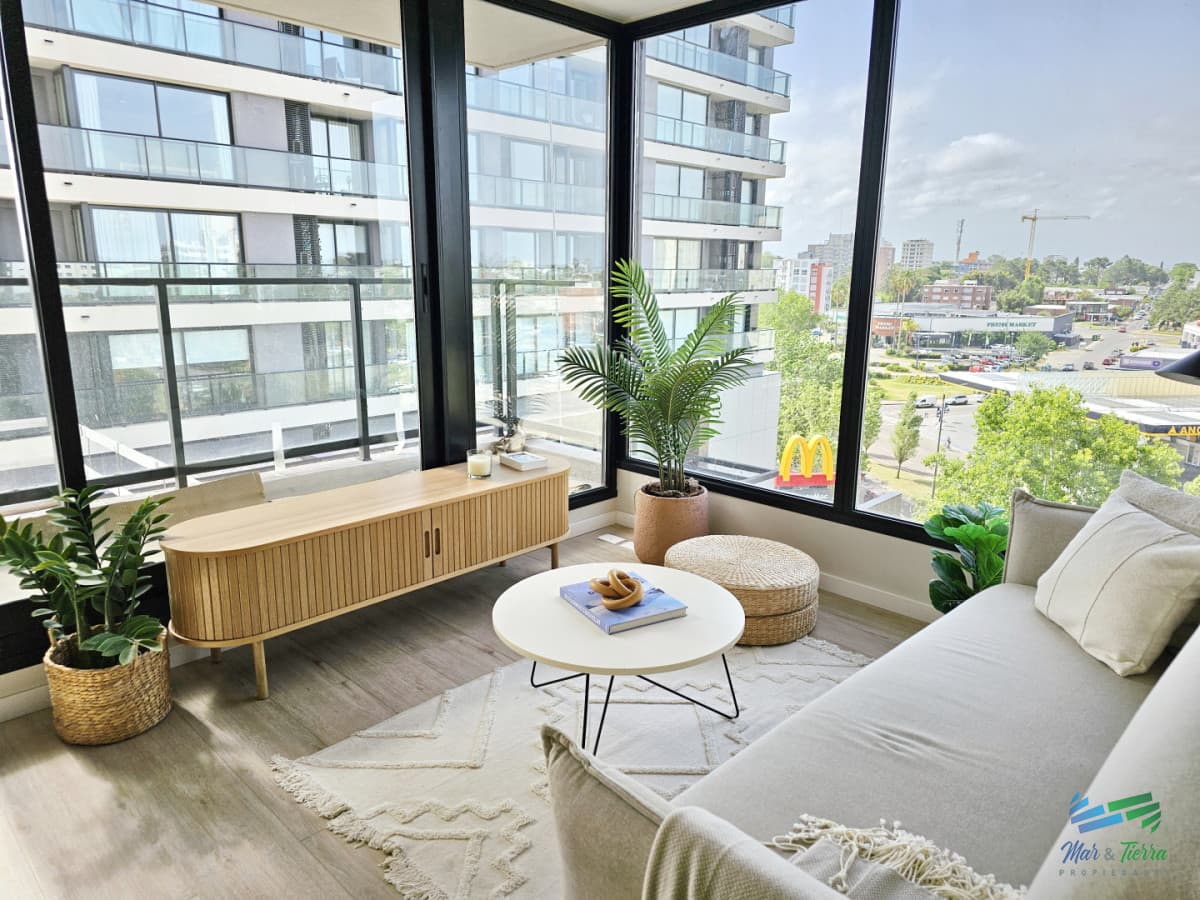 VENTA APARTAMENTO A ESTRENAR DE 1 DORMITORIO, 1 BAÑO, EN MORE ATLÁNTICO 2