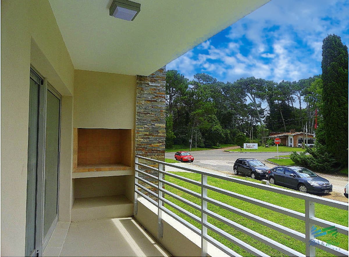 En Venta apartamento 3 dormitorios, 3 baños en San Rafael, Punta del Este