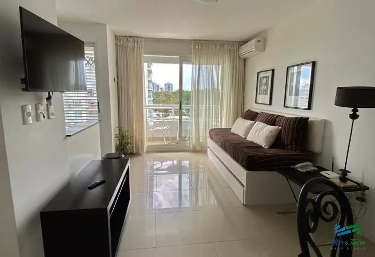 Alquilo apartamento de 1 dormitorio en Roosevelt, Punta del Este