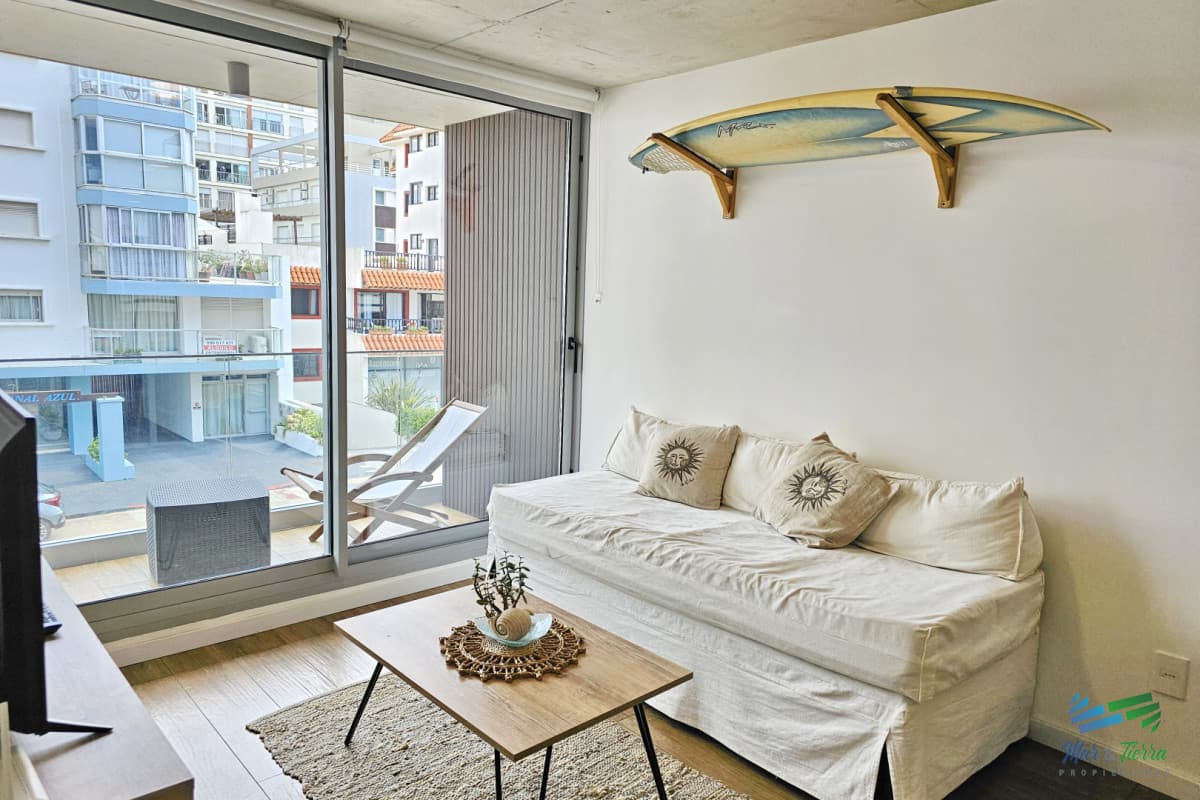 APARTAMENTO DISPONIBLE ALQUILER INVERNAL 2026, 1 DORMITORIO, EDIFICO MODERNO, PENÍNSULA, PUNTA DEL ESTE