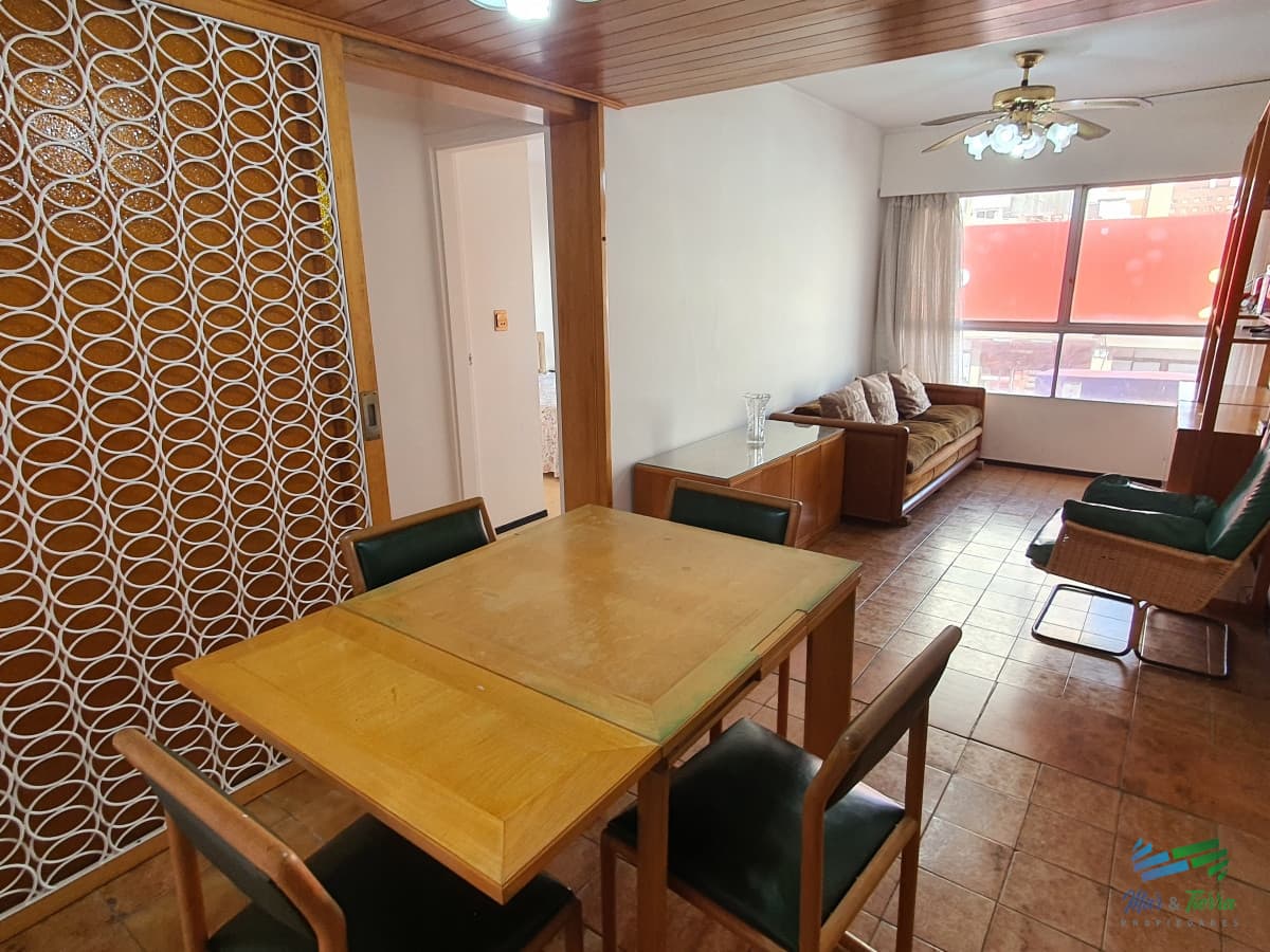 Venta de apartamento de 2 dormitorios en la península de Punta del Este