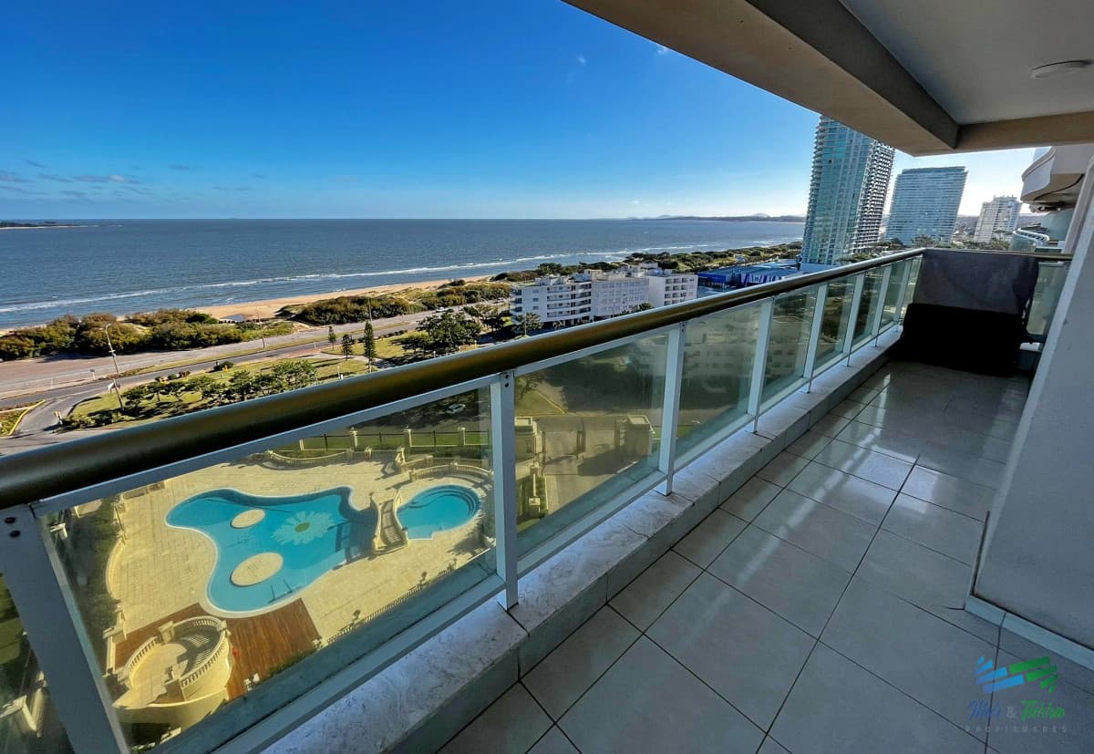 Apartamento en Mansa, 3 dormitorios *