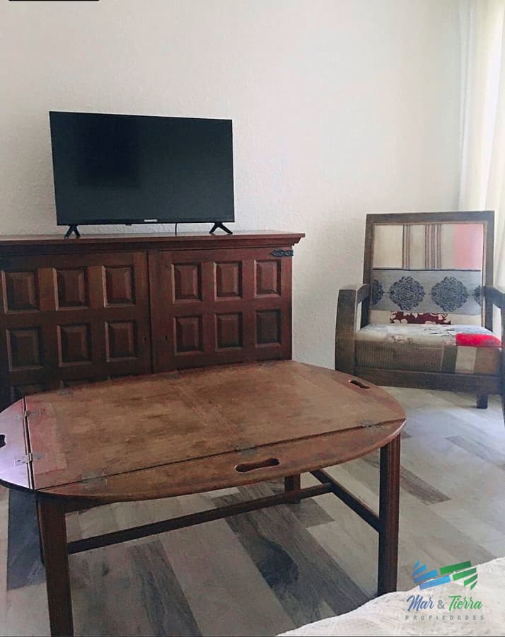 Venta de apartamento 2 dormitorios 2 baños sobre Avenida Roosevelt Punta del Este