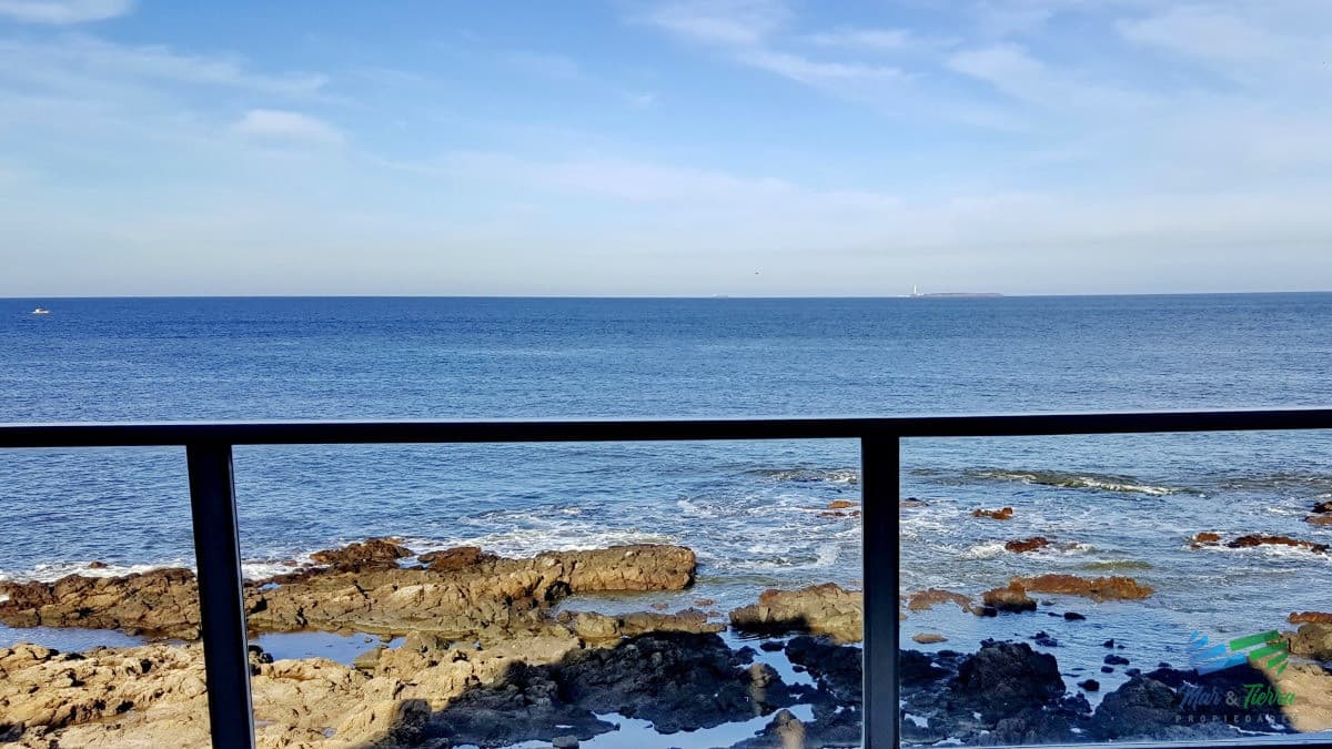 Vendo apartamento 3 dormitorios, frente al mar en Peninsula, Punta del Este