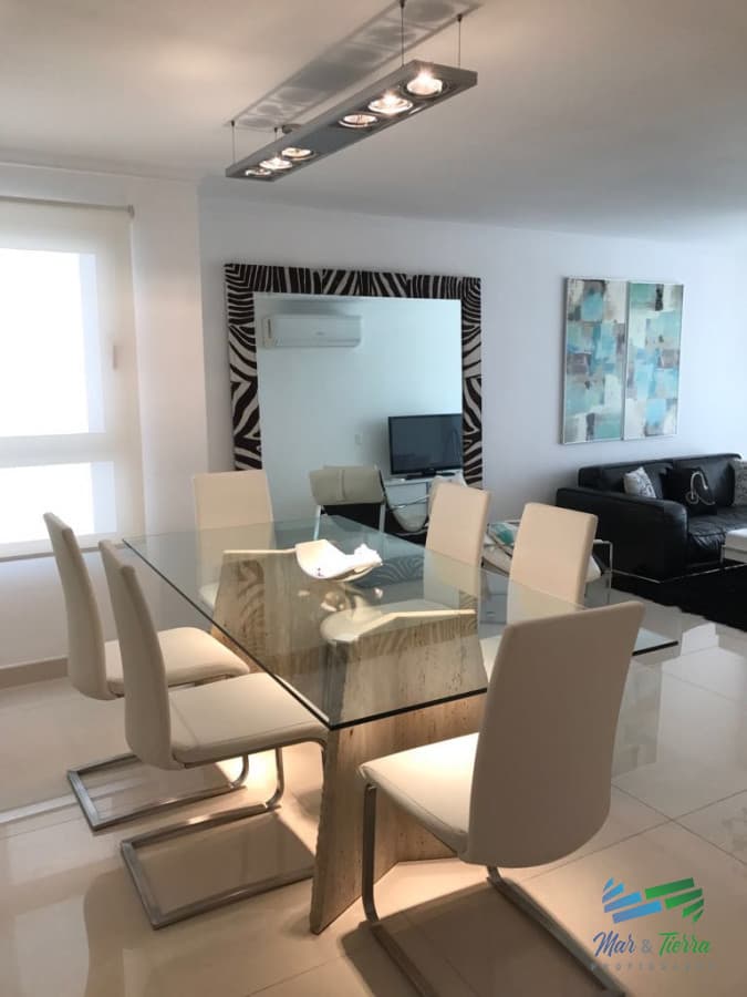 En venta.. piso alto , torre de categoría con excelente ubicación y servicios.