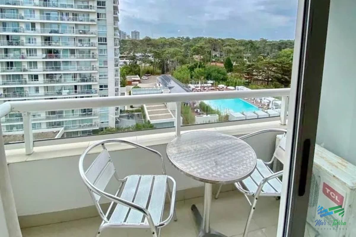 Alquilo apartamento de 1 dormitorio en Roosevelt, Punta del Este