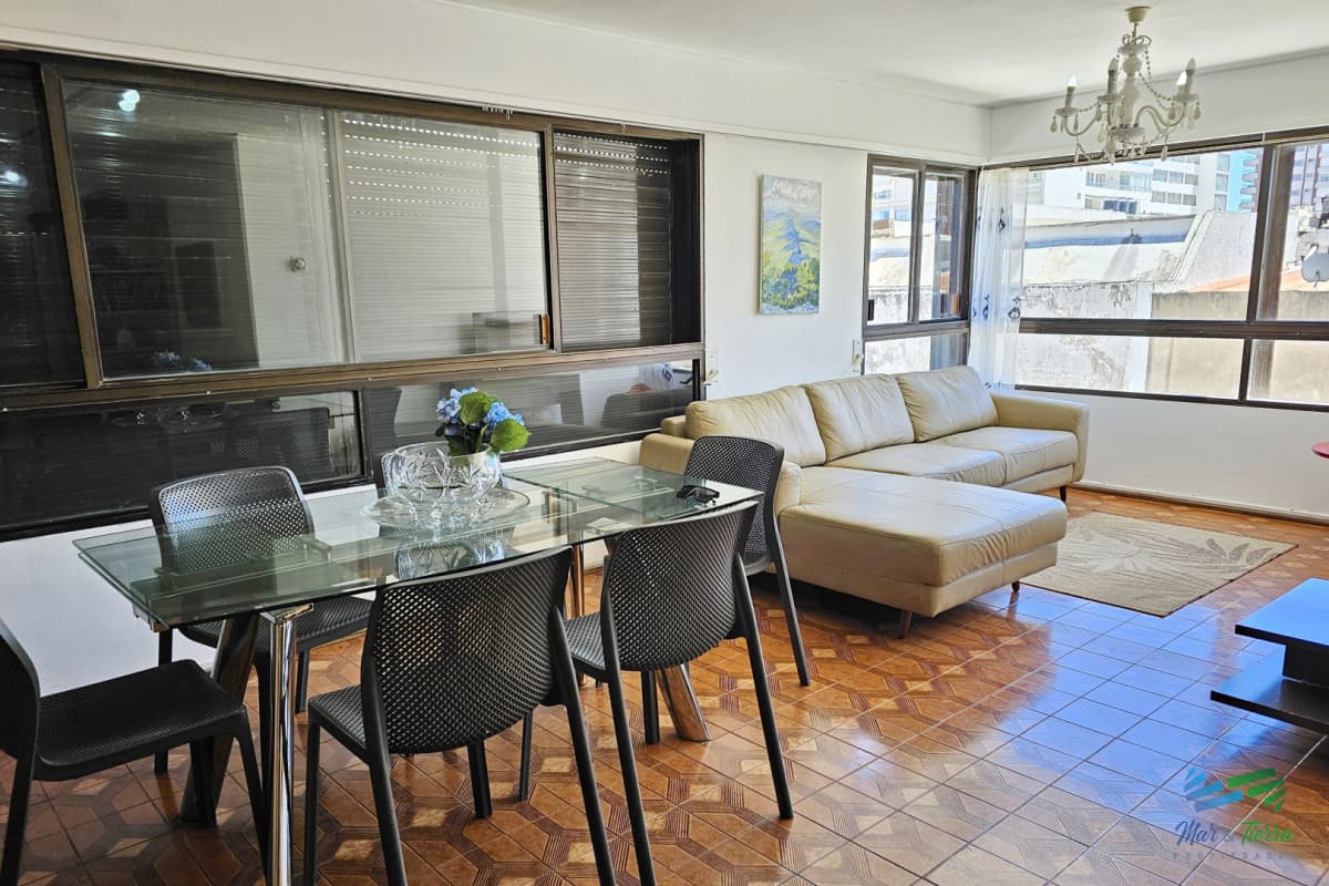 Venta de apartamento con 4 dormitorios 4 baños en la península