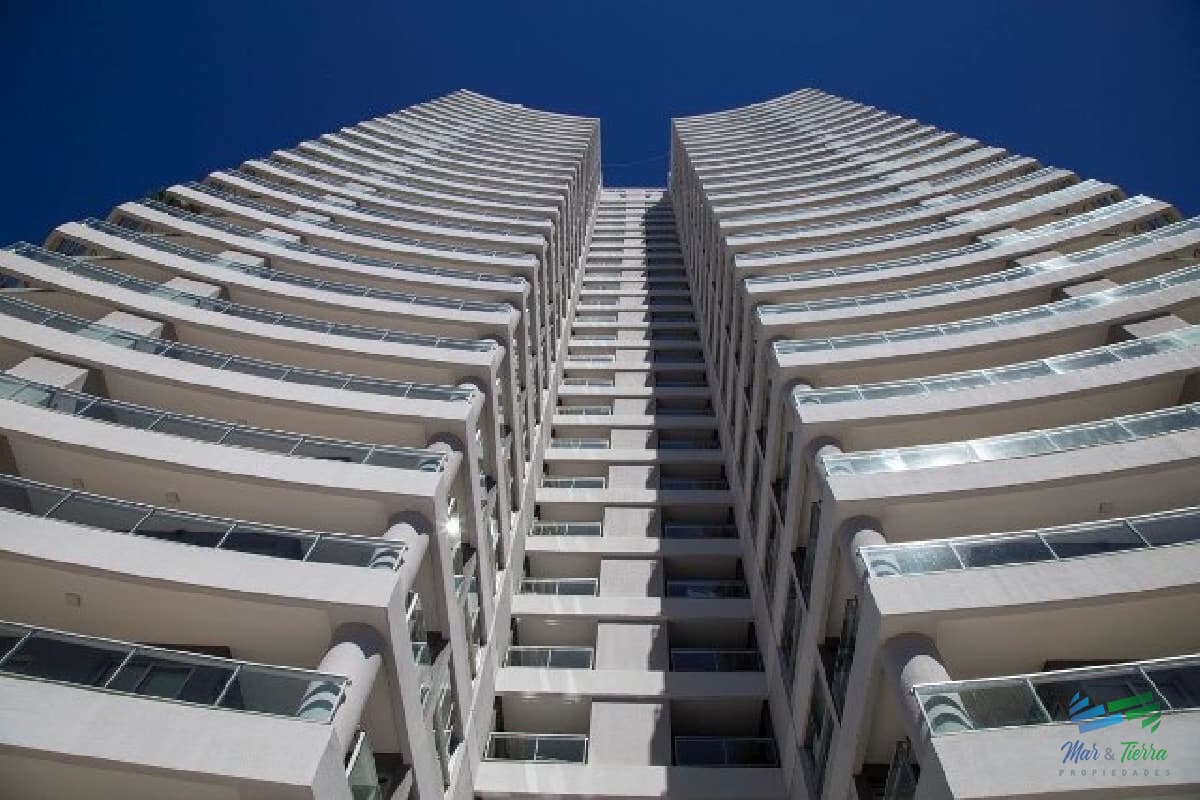 Apartamento en Brava, 1 dormitorios *