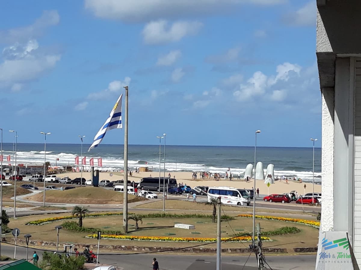 Muy buena oprtunidad, en Península a pasitos del mar