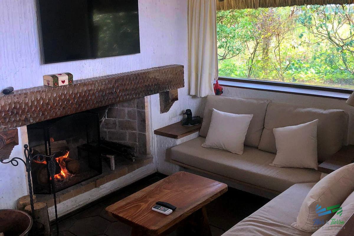 Excelente casa zona RIncón del Indio.