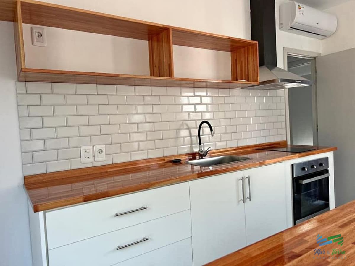 En Venta casa de 2 dormitorios en Parque Burnett, Punta del este