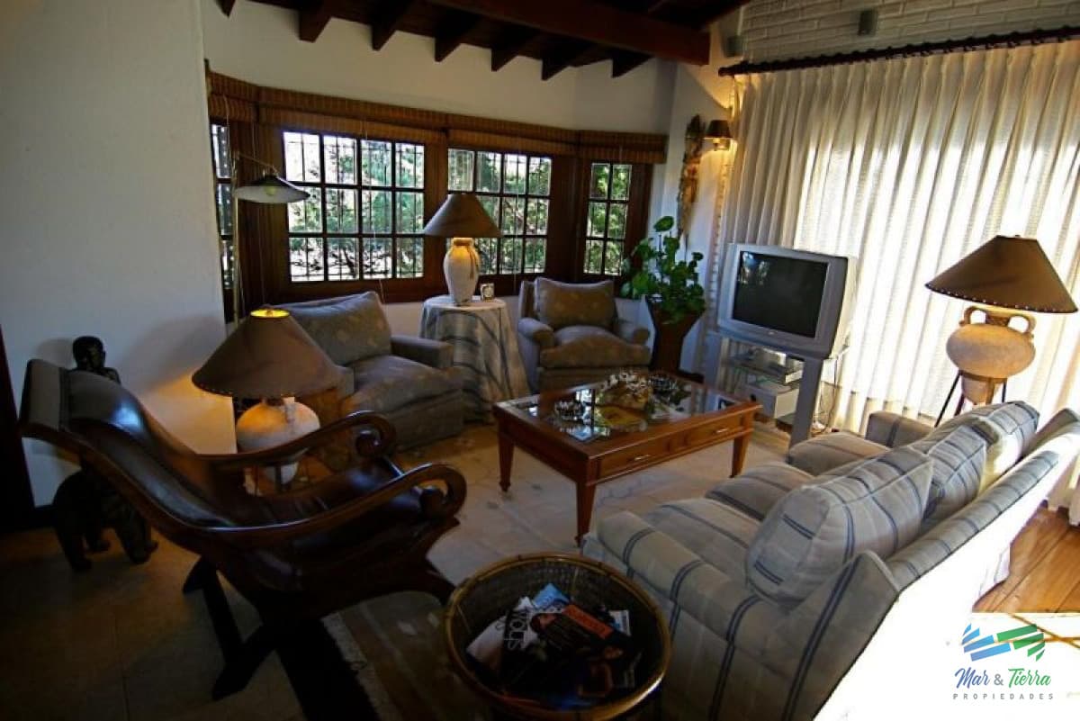 Casa en Mansa, 4 dormitorios *