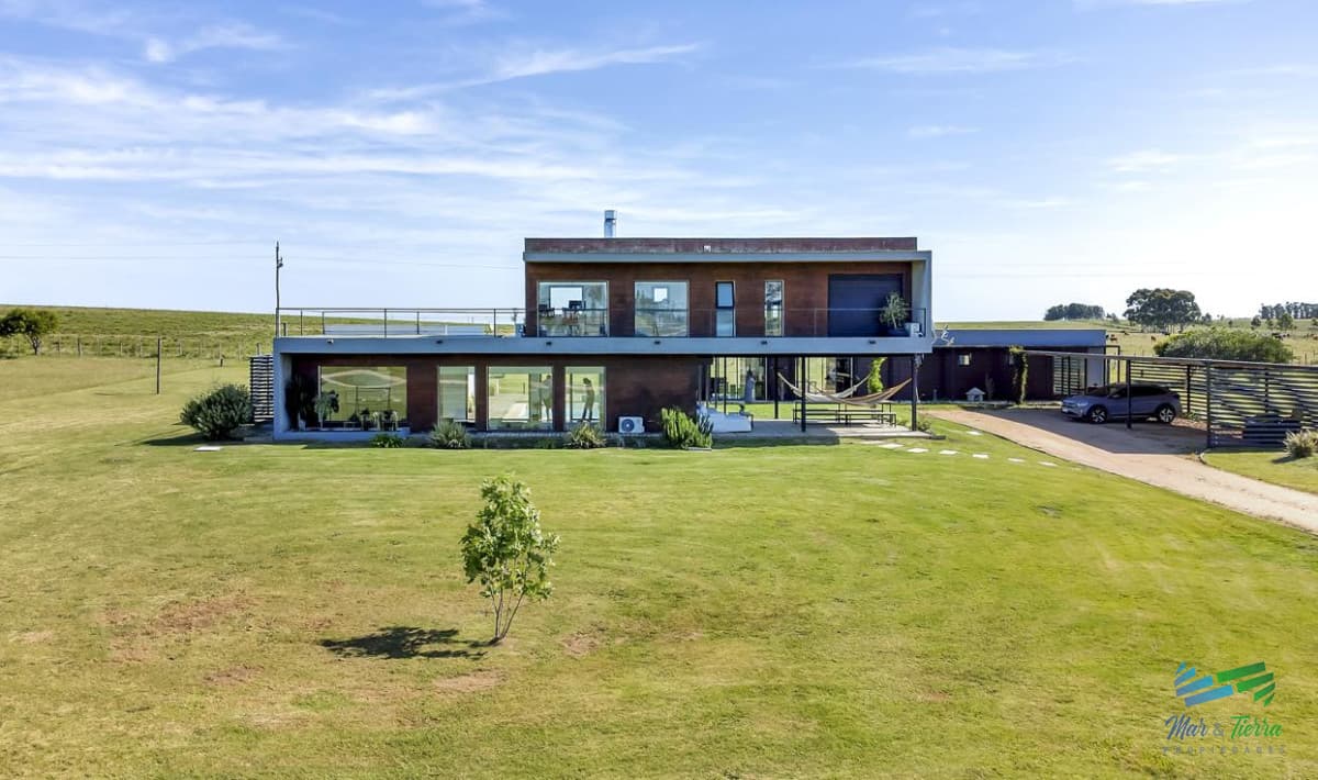 CASA EN VENTA, BARRIO PRIVADO EL QUIJOTE, PUNTA DEL ESTE.