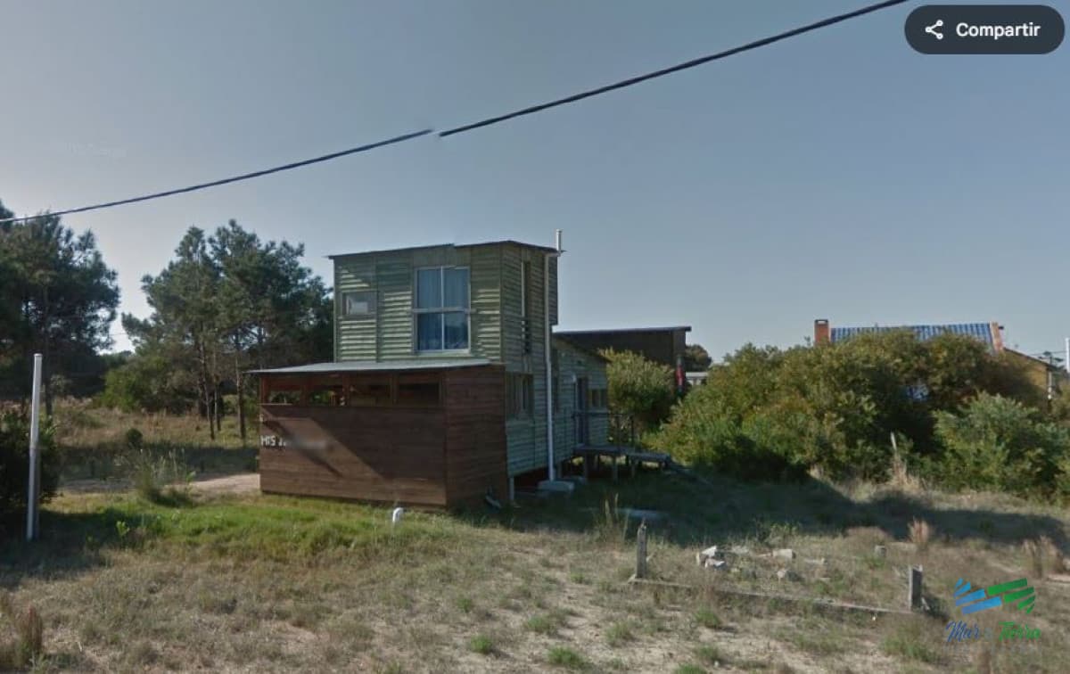 Venta de casa en Punta del Diablo en playa De la Viuda