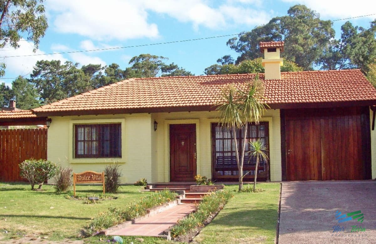 Venta de casa, 3 dormitorios, 4 baños en Punta del este, Maldonado