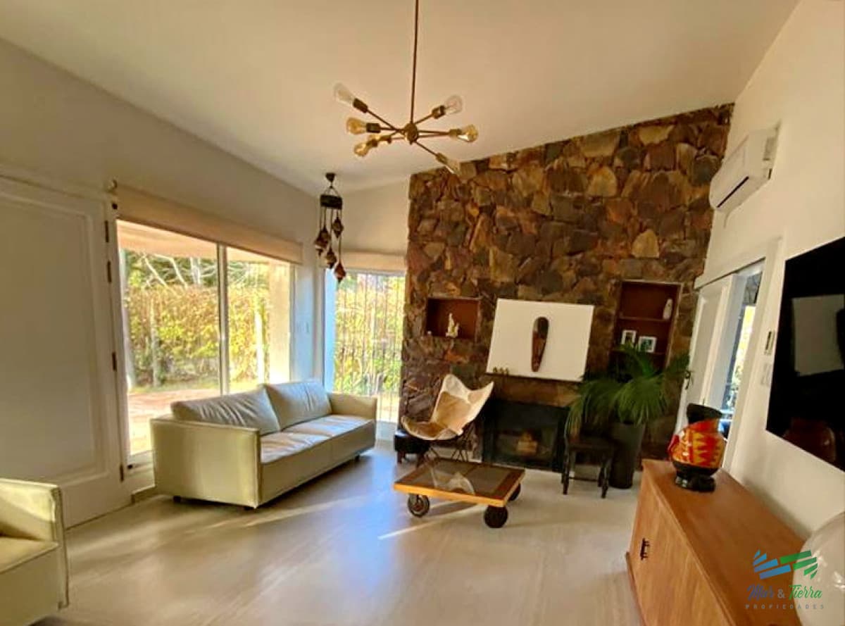 CASA DISPONIBLE ALQUILER DE TEMPORADA, MANSA, PUNTA DEL ESTE
