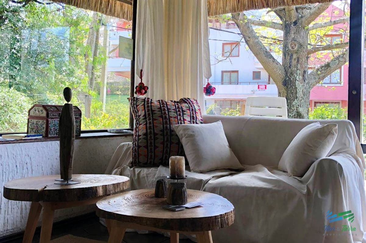 Excelente casa zona RIncón del Indio.