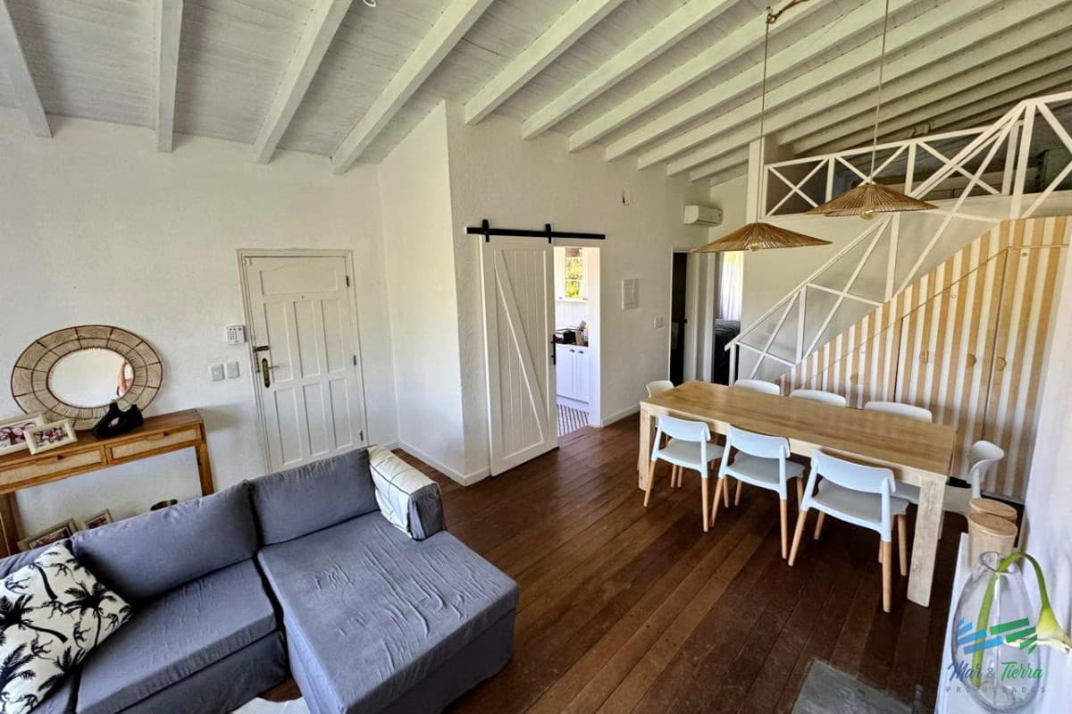 CASA DISPONIBLE ALQUILER TEMPORADA, CAPACIDAD PARA 6 PERSONAS, MUY CERCA DE LA PLAYA.