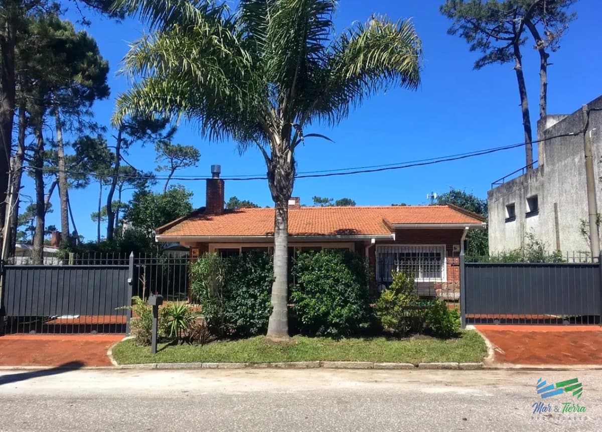 CASA DISPONIBLE ALQUILER DE TEMPORADA, MANSA, PUNTA DEL ESTE