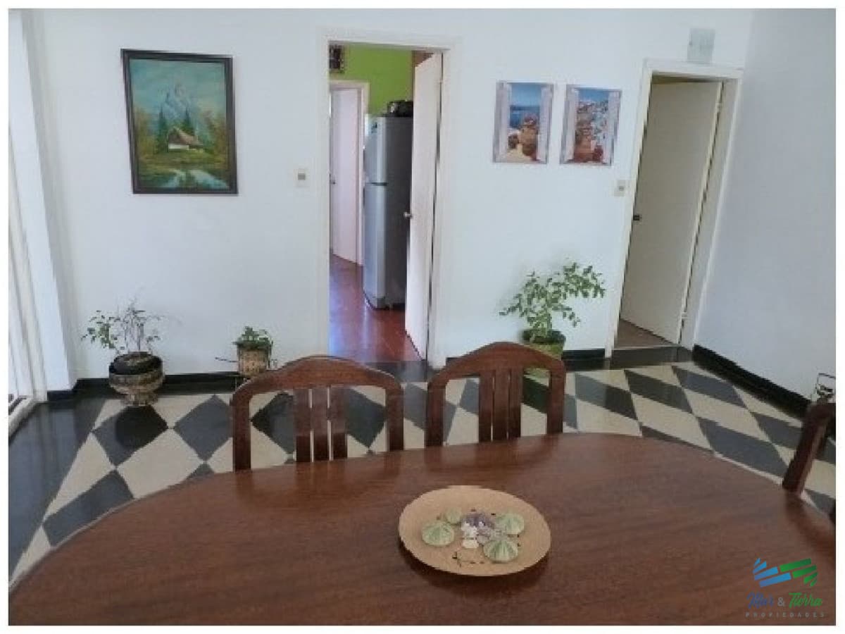 Vendo casa 4 dormitorios en playa mansa, Punta del Este.