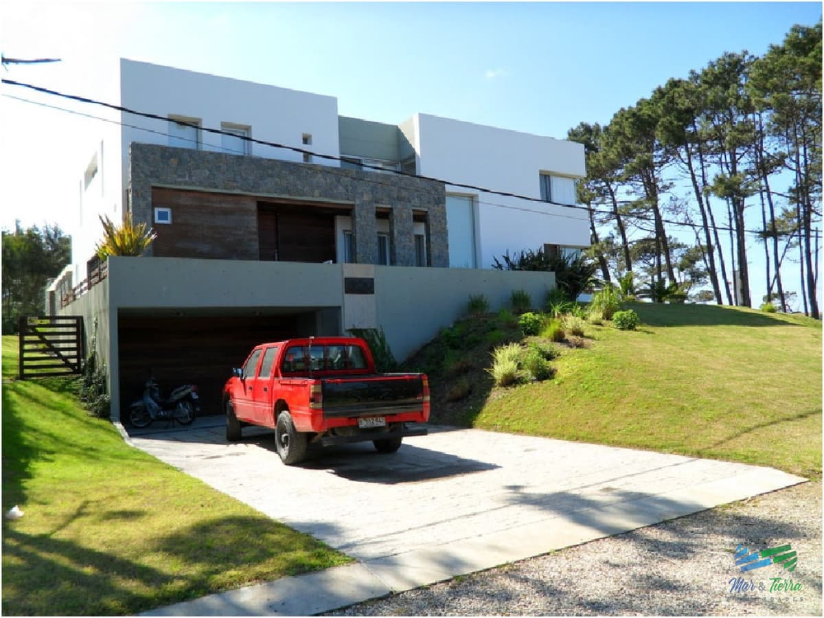 IMPERDIBLE OPORTUNIDAD EN VENTA Y ALQUILER!!!