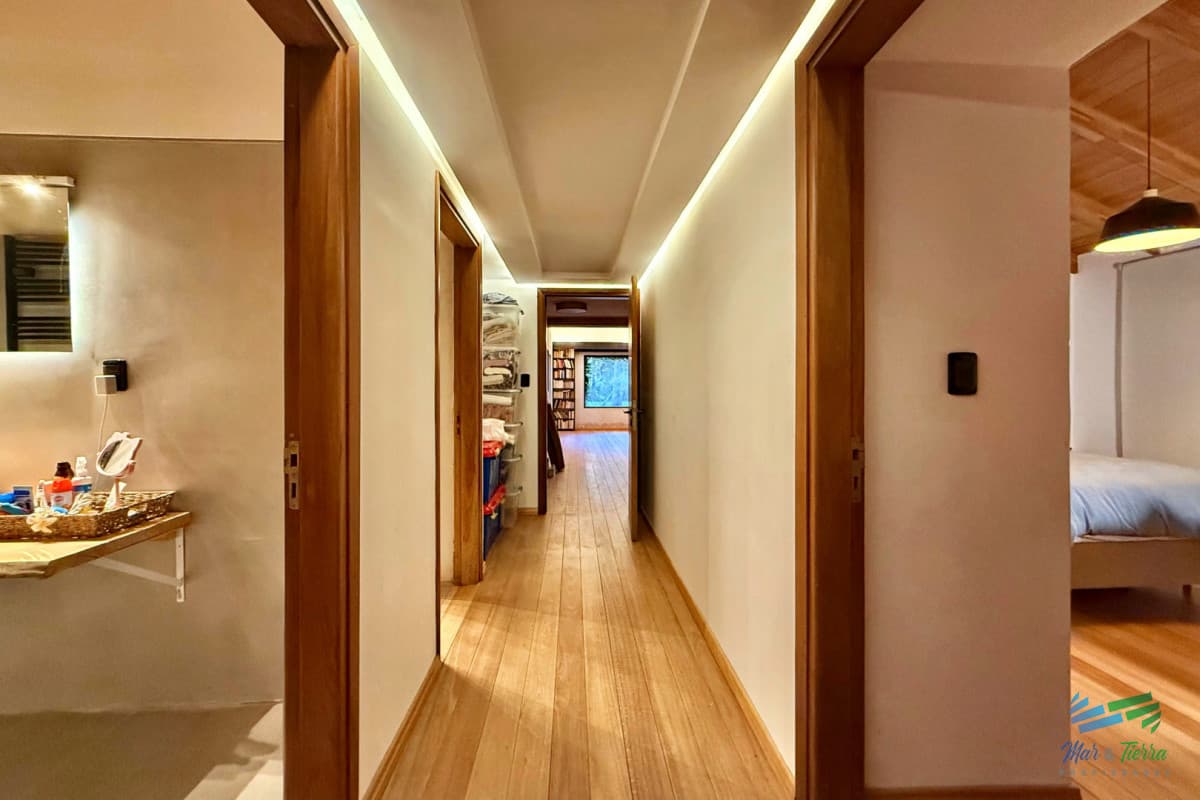 GRAN CASA, ALQUILER TEMPORADA VERANO 2026, PLAYA BRAVA, PUNTA DEL ESTE.