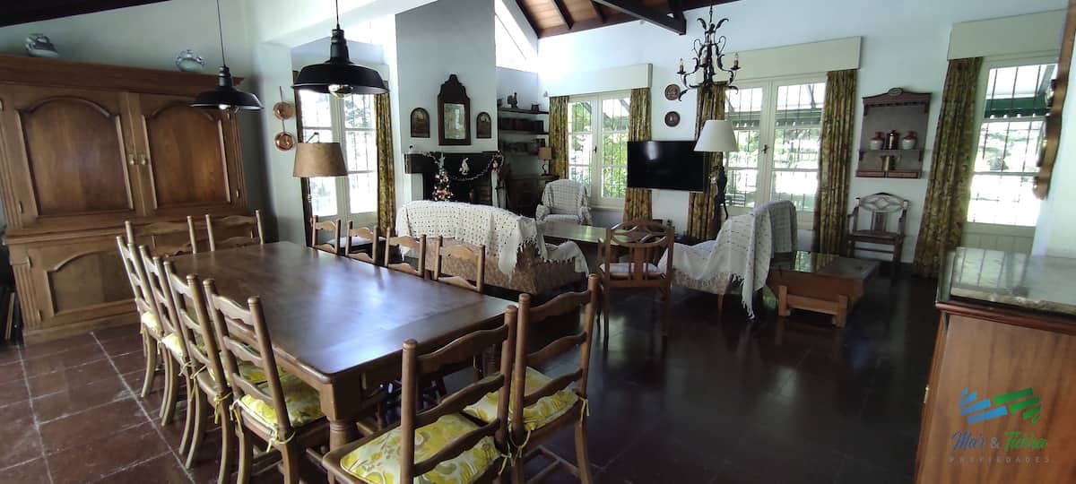 Casa en Mansa, 4 dormitorios *