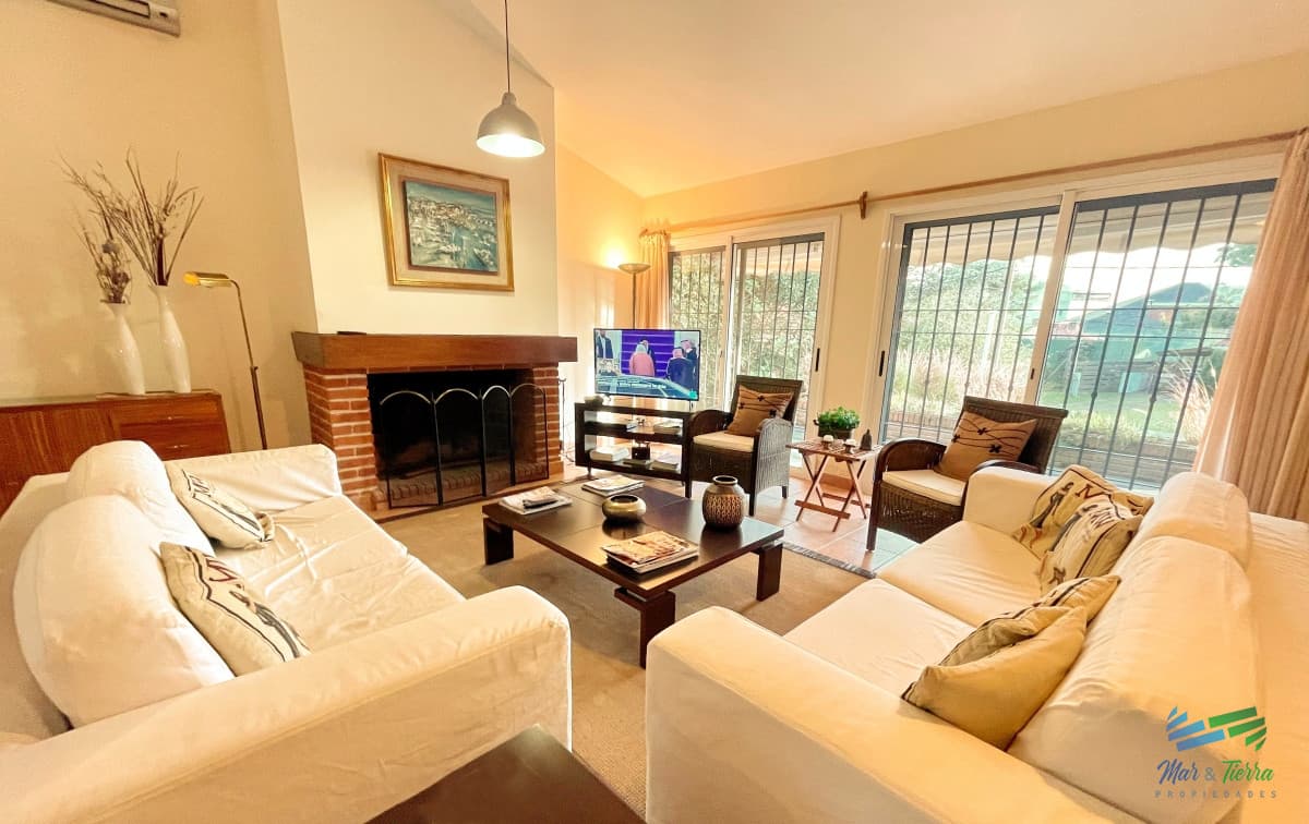 Vendo casa 5 dormitorios cerca de playa mansa, Punta del Este