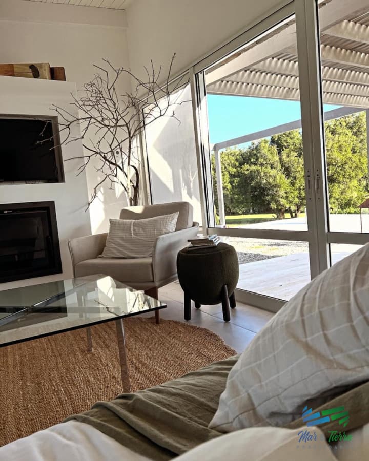 En venta casa en chacra barrio privado El Quijote, La Barra, Punta del Este