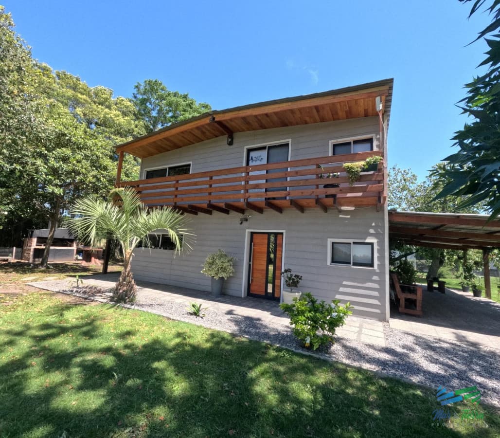 Hermosa Chacra 8 Has a 10 minutos de Colonia, ideal para vivir todo el año.